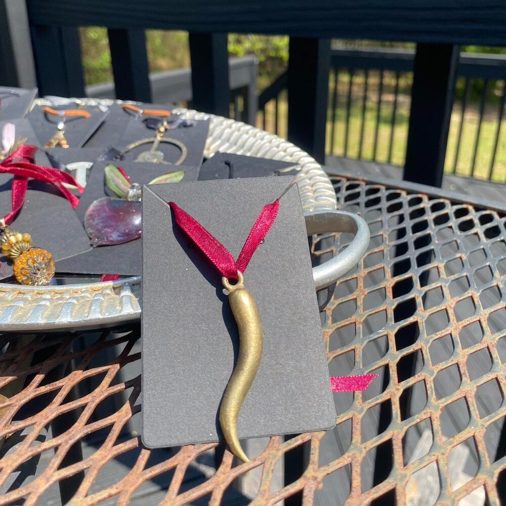1.OF.1 Metal Wave Necklace